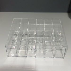 Lipstick/gloss tiered holder